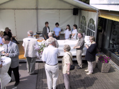 2002: Das Jubiläum wird mit vielen Gästen und Gerätevorführungen gefeiert